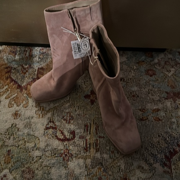 Sam Edelman Jaye Booties - Picture 8 of 8